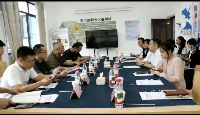 微信图片_20251008161950.jpg